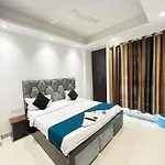 24 Malviya Nagar